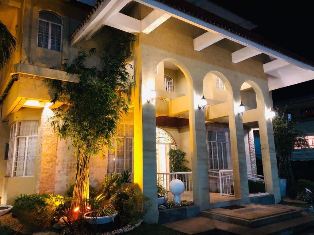 Citi Garden Suites Naga  Exterior foto